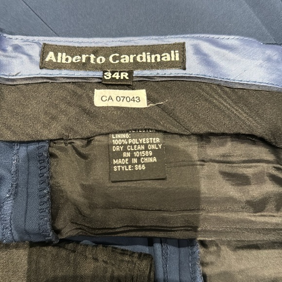 Men’s dark blue suit - Picture 5 of 10